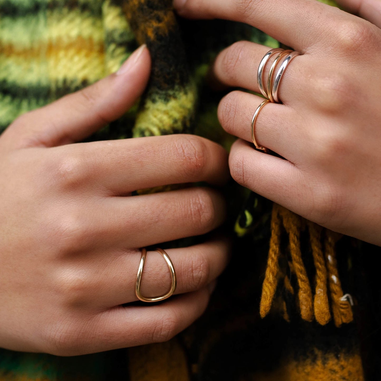 Wave Ring - 9kt Gold